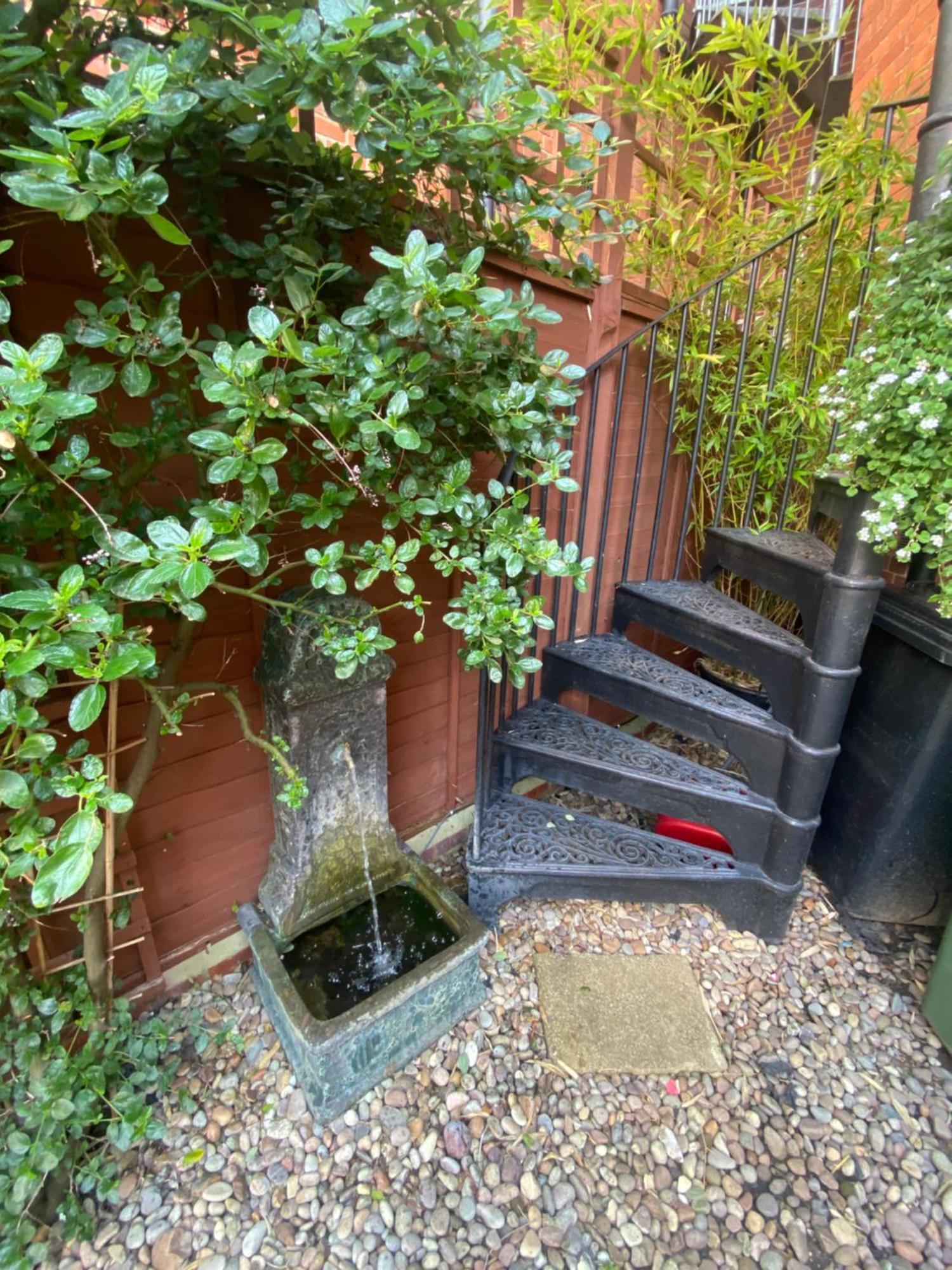 Deluxe Three Bed Bnb In Henley-On-Thames Near Station River & Town Centre Exterior photo